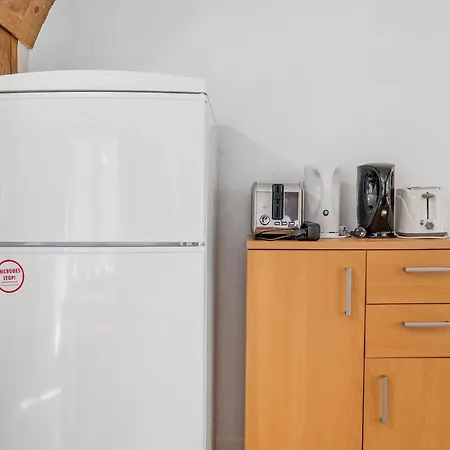 Alojamento de Acomodação e Pequeno-almoço La Chambrette Blieux